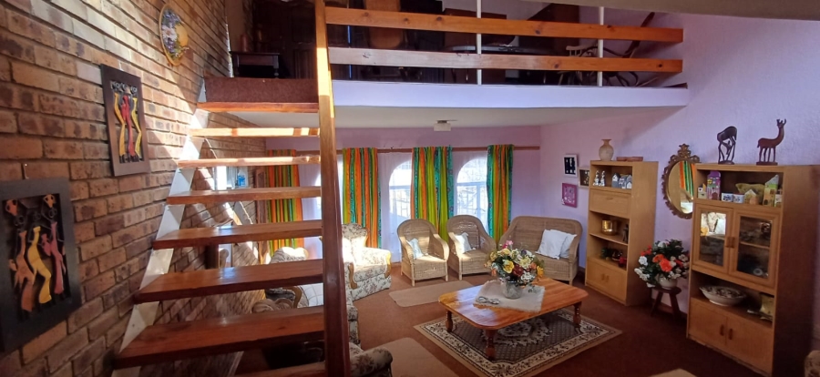 3 Bedroom Property for Sale in Flamwood North West